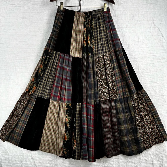 Vintage Skirts Vintage Lucia Lukken Broom Skirts Velvet Plaid
